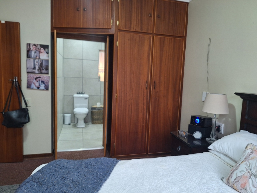 1 Bedroom Property for Sale in Miederpark North West